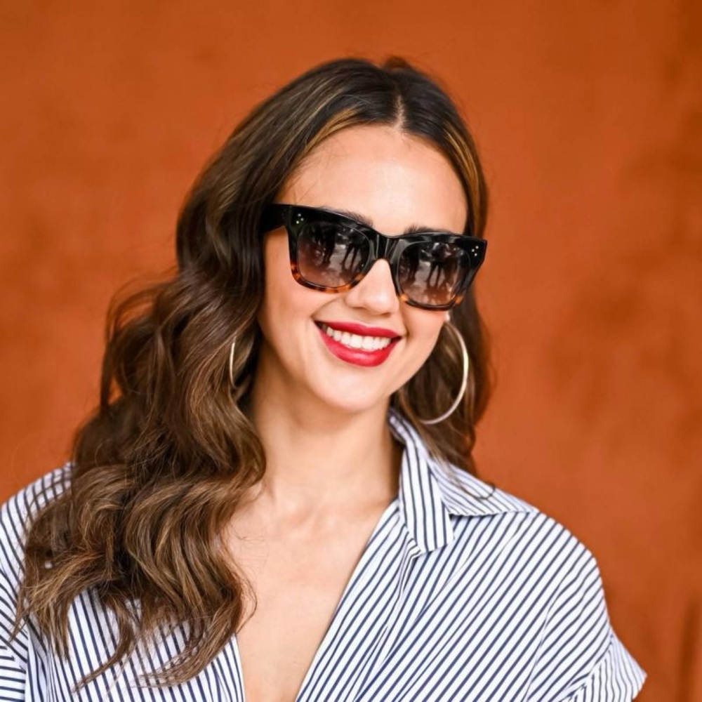 Celine Cat Eye Sunglasses CL4004IN Black/Tortoise - Picture 2 of 8